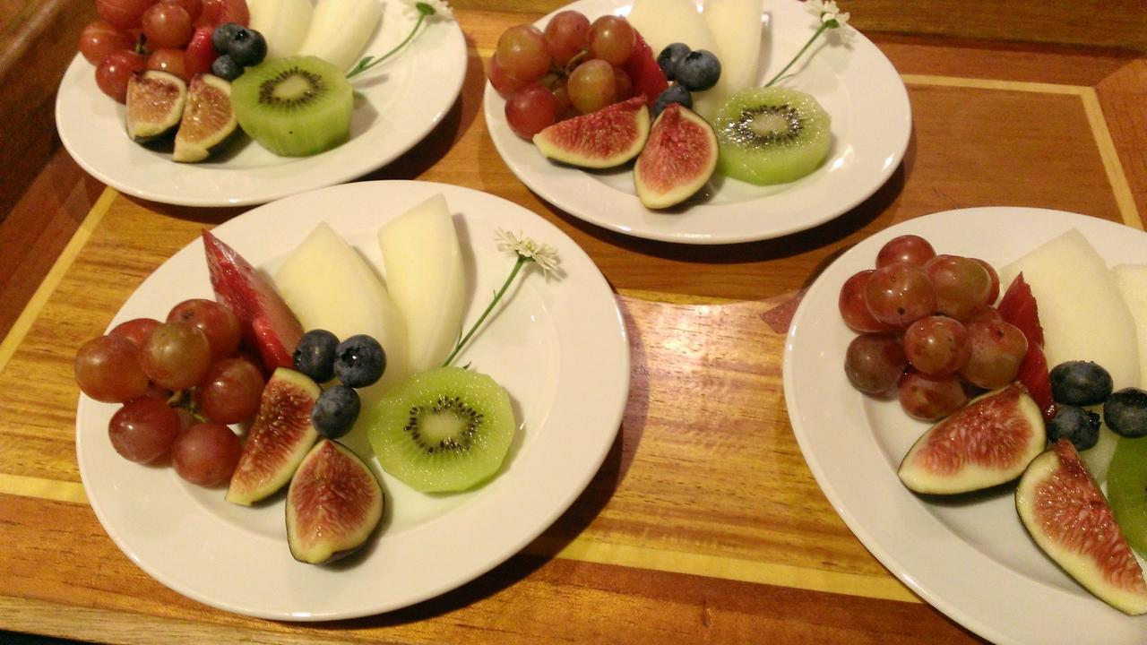 Kangaroo House Bed & Breakfast Eastsound ภายนอก รูปภาพ